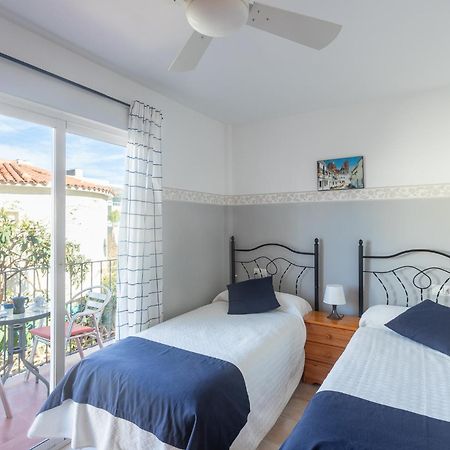 Apartamentos Mundaka Albir Альбир Экстерьер фото