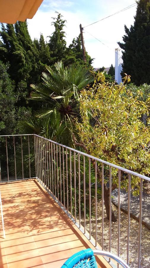 Apartamentos Mundaka Albir Альбир Номер фото